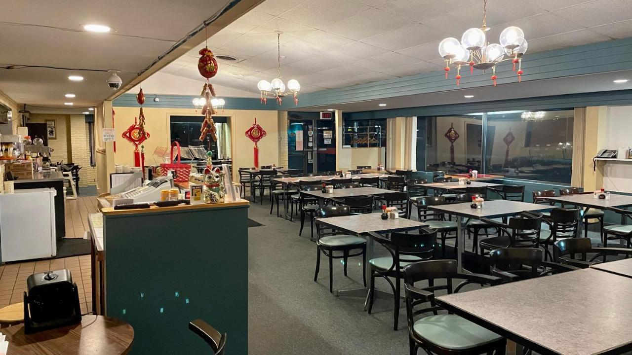 Lively Inn And Suites - Sudbury Naughton Екстериор снимка